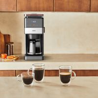 Ekspres przelewowy z wbudowanym stalowym młynkiem KRUPS Grind&BrewXL KM8428