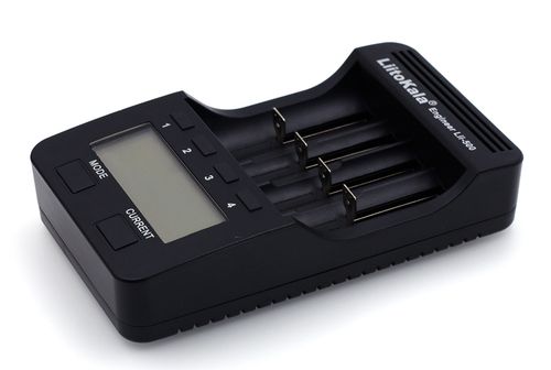 INTELIGENTNA ŁADOWARKA LCD DO AKUMULATOR LI-ION AA na Arena.pl