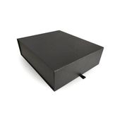 PUDEŁKO PREZENTOWE NA WINA ZESTAWY ZAMYKANE NA MAGNES CZARNE 32x27x8,5 cm