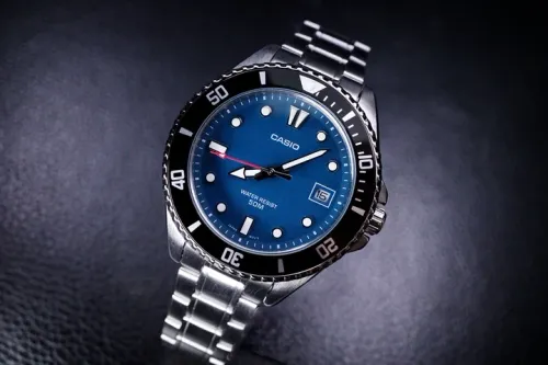 Zegarek Męski Casio MDV-10D-2A1+ BOX na Arena.pl