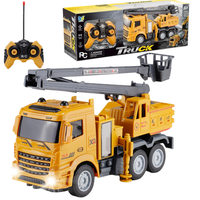 Duża Ciężarówka Zdalnie Sterowana Pilotem Z Kabiną Drabiną I Koszem Światł