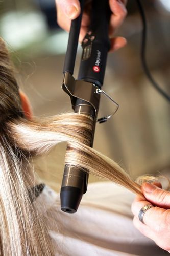 UG06E UPGRADE , lokówka do włosów , tytanowa z klipsem , 26 mm na Arena.pl