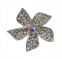 Elegancka broszka kwiatek pięć płatków z cyrkoniami kolor srebrny 3cm