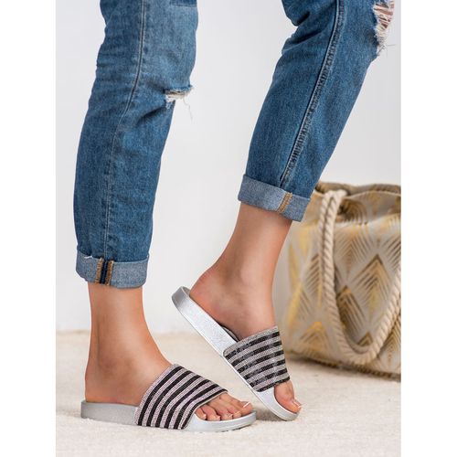 Gumowe Klapki r.39 na Arena.pl