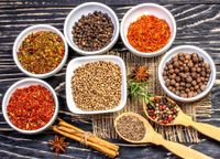 FOTOTAPETA kuchenna MISKI Z PRZYPRAWAMI 395x280