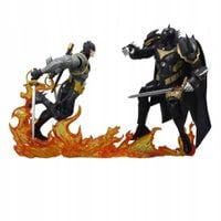 DC ZESTAW FIGURKI BATMAN VS AZRAEL BATMAN ARMOR 18CM + AKCESORIA I KARTY