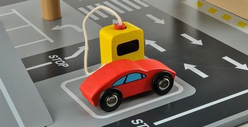 Parking Drewniany - Tor na Arena.pl