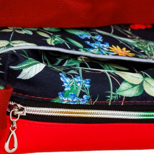 Torebka Na Ramię z Motywem Dzikich Kwiatów i Czerwoną Ekoskórą – Handmade na Arena.pl