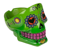 Popielniczka Zielona w Kształcie Zielonej Czaszki z Uchwytem na Papierosa