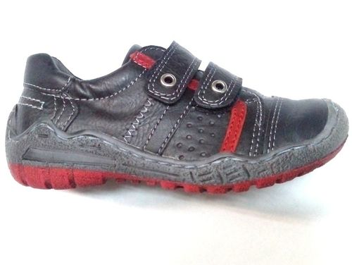 Kornecki 4262 Czerwony półbuty D na Arena.pl