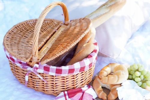 KOSZ NA PIKNIK KOSZYK PIKNIKOWY WIKLINOWY DUŻY MOCNY CZERWONY Z RĄCZKĄ na Arena.pl