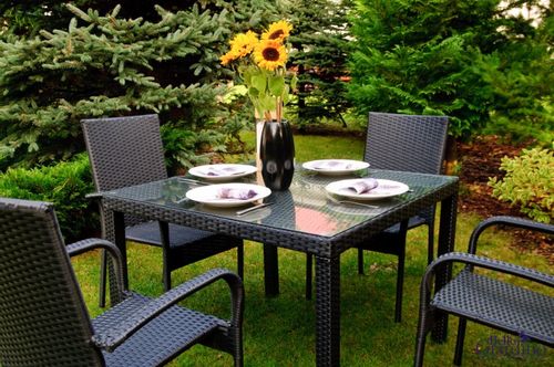 Zestaw mebli stołowych AVVICENTE czarny na Arena.pl