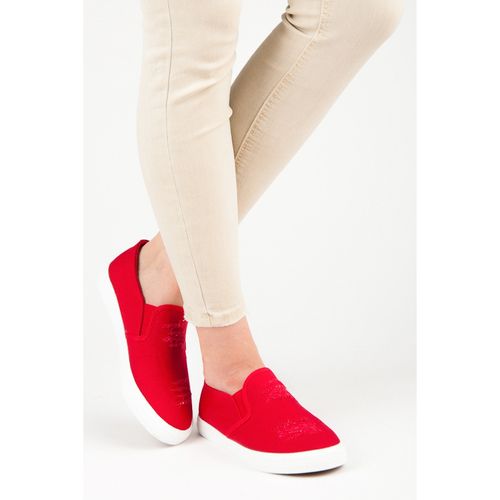 Czerwone Trampki Slip On r.36 na Arena.pl