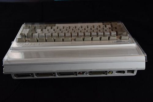 Pokrywa do Amiga 600 - fabrycznie nowa! na Arena.pl
