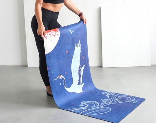 PIĘKNA MATA PREMIUM DO JOGI ĆWICZEŃ STABILNA ZAMSZOWA MIĘKKA 4 MM ZE WZOREM na Arena.pl