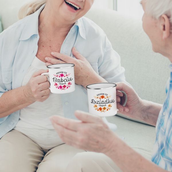 Zestaw kubków emaliowanych z nadrukiem prezent dla babci i dziadka zdjęcie 3
