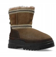 Ugg Classic Mini TrailGazer Boot w kolorze Hickory R41