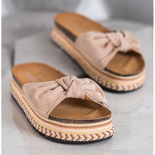 Modne Klapki Na Platformie r.38 na Arena.pl