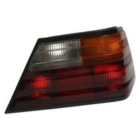 LAMPA TYLNA PRAWA MERCEDES 124 C124 1989 1990 1991 1992 1993 1994 1995