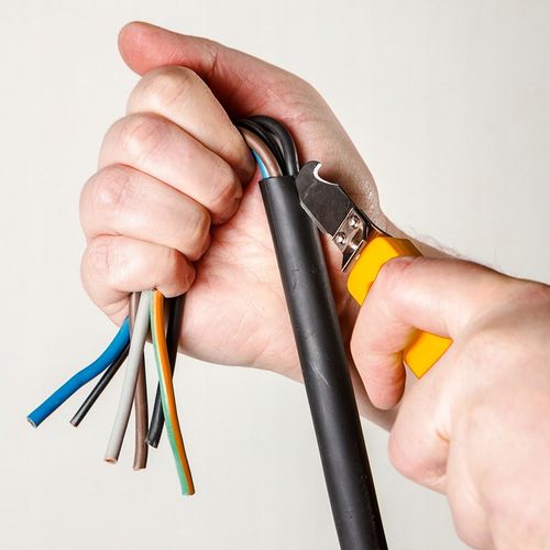 Ściągacz izolacji przewodów kabli z hakiem nóż 8 - 28 mm2 NEO 01-547 na Arena.pl