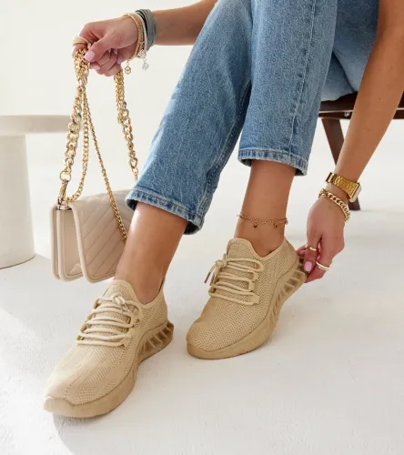Beżowe materiałowe sneakersy Weekley 36 na Arena.pl