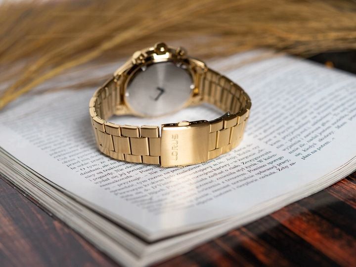 MĘSKI ZEGAREK LORUS RM330JX9 ZŁOTY NA BRANSOLECIE CHRONOGRAF DATA 100M zdjęcie 5