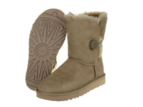 Buty UGG Bailey Button II 1016226-ALP - 41 na Arena.pl
