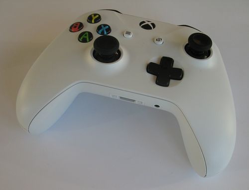 Oryginalny pad Xbox One S nowy model jack Biały na Arena.pl