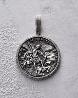 Srebrny wisiorek ST. ARCHANGEL MICHAEL. PRAYER
