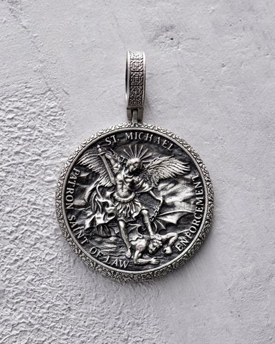 Srebrny wisiorek ST. ARCHANGEL MICHAEL. PRAYER na Arena.pl