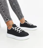Czarne sneakersy na grubej podeszwie Walida 39