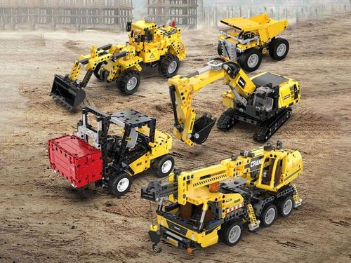 DŹWIG Z RUCHOMYMI ELEMENTAMI KLOCKI na Arena.pl