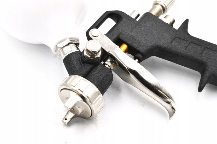 Pistolet malarski Stanley zdjęcie 5