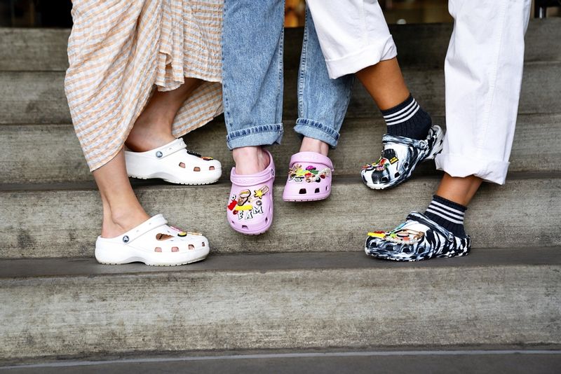 Męskie Buty Chodaki Klapki Crocs Classic 10001 Clog 45-46 zdjęcie 12