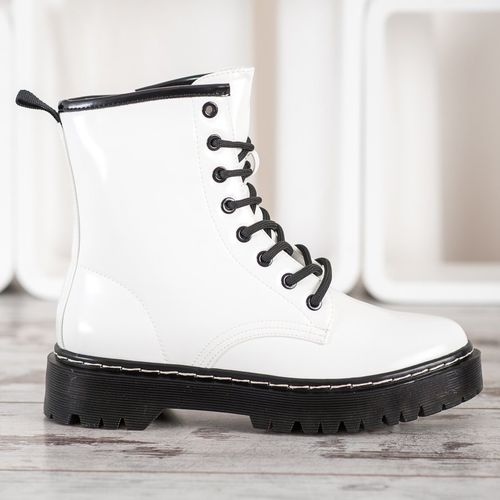 Białe Workery r.40 na Arena.pl