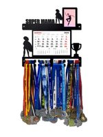 Wieszak na medale SUPER MAMA z kalendarzem i ramką na zdjęcie  imię 408.1