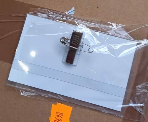 Fushing 50 szt. przypinka identyfikator klips 50 s na Arena.pl