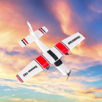 ZABAWA W POWIETRZU STEROWANY SAMOLOT