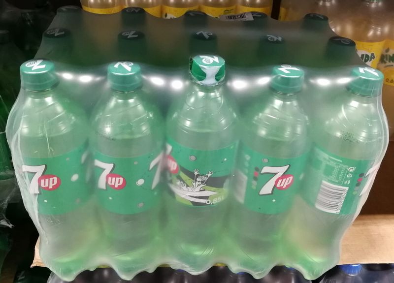 7up 850ml - karton zdjęcie 1
