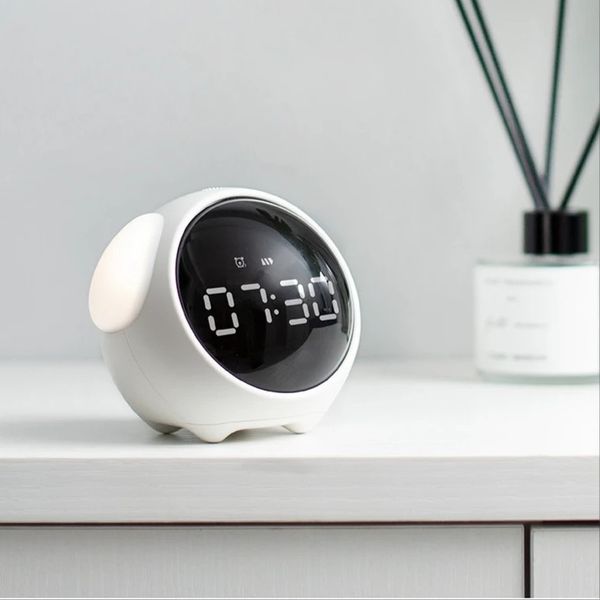 Lampka nocna ELECTRONICA 4U biały zdjęcie 6