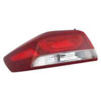 LAMPA TYLNA HYUNDAI ELANTRA VI 2015 2016 2017 2018 2019 2020