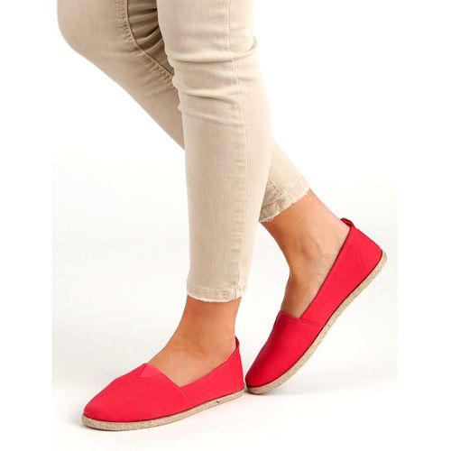 Czerwone Trampki Slip On r.37 na Arena.pl