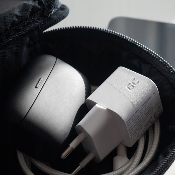 Biała Szybka Ładowarka GC Power GaN 33W 1x USB-C Power Delivery do telefonu zdjęcie 5