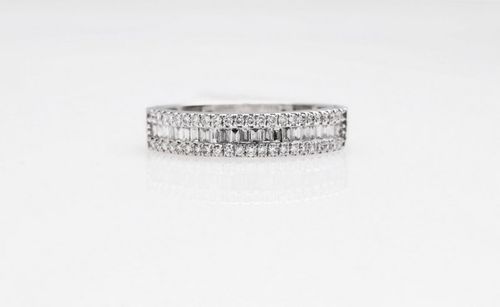 Złoty pierścionek PBD0759 - Diament na Arena.pl