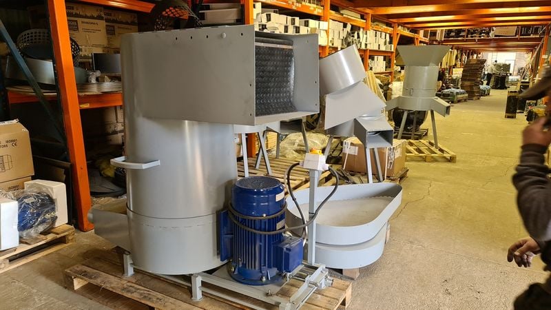 Rozdrabniacz kruszarka do styropianu - linia przemysłowa zdjęcie 8