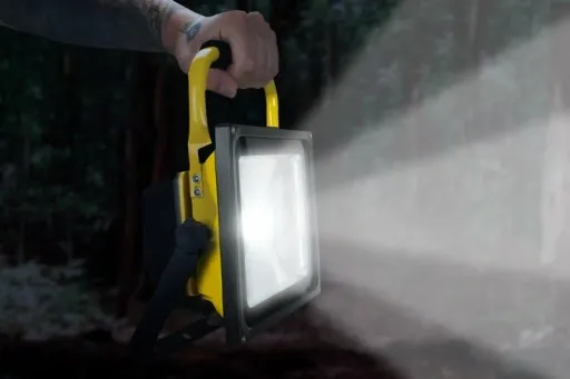 HALOGEN ROBOCZY REFLEKTOR NAŚWIETLACZ LED Z AKUMULATOREM PRZENOŚNY IP65 30W zdjęcie 2