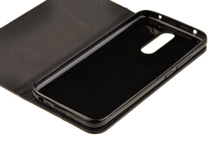 Etui Smart do Xiaomi Redmi 8 czarny zdjęcie 4