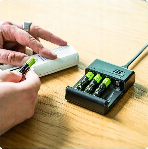 ŁADOWARKA AKUMULATORKÓW BATERII AAA AA USB C MICRO zdjęcie 6