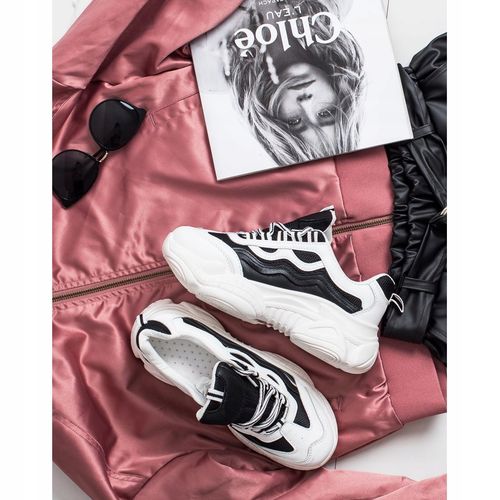 Sznurowane Sneakersy r.38 na Arena.pl