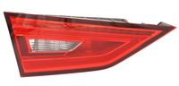 Audi A3 8V 12-16 sedan cabrio Lampa tylna wewnętrzna LEWA
